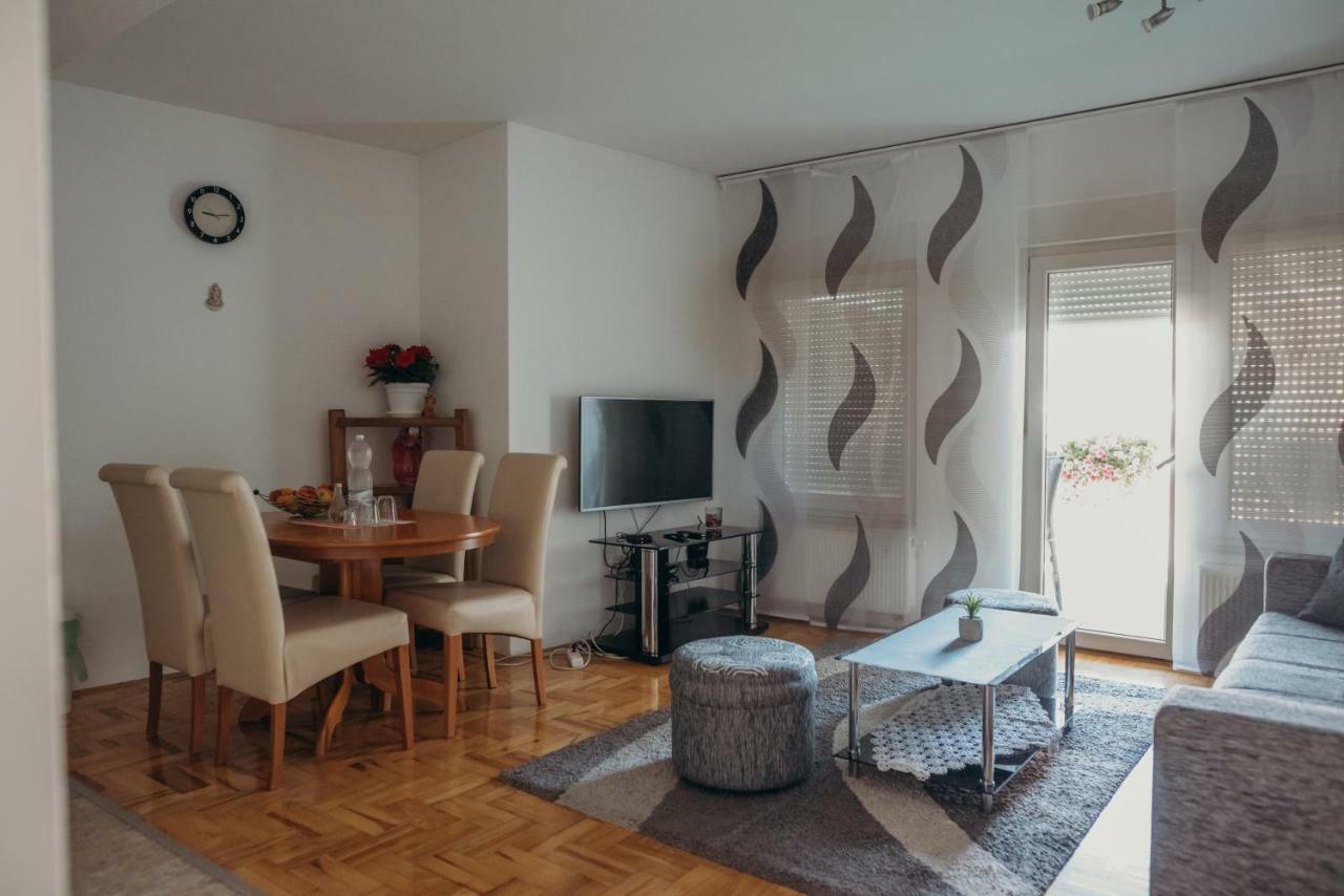 Apartman "Joka" Dakovo Luaran gambar